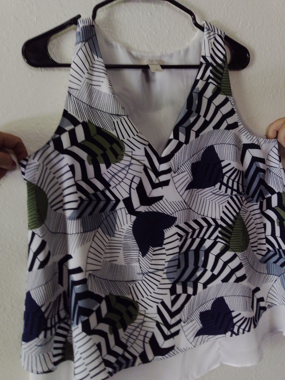 LOFT White Sleeveless V-Neck Camisole with Navy & Olive Abstract Print